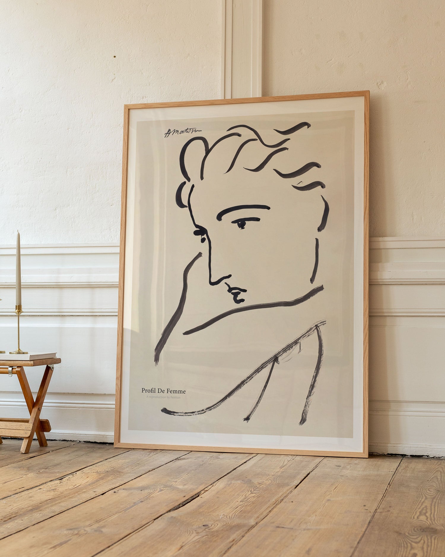 Profil De Femme